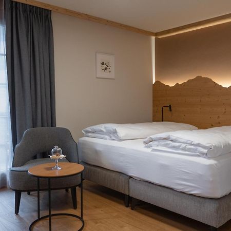 Hotel Alpenland Гстаад Екстериор снимка