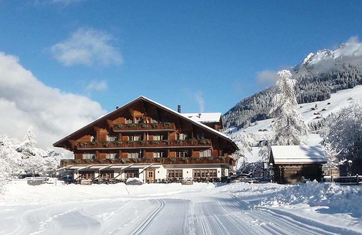 Hotel Alpenland Гстаад Екстериор снимка