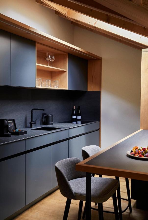 Hotel Alpenland Гстаад Екстериор снимка