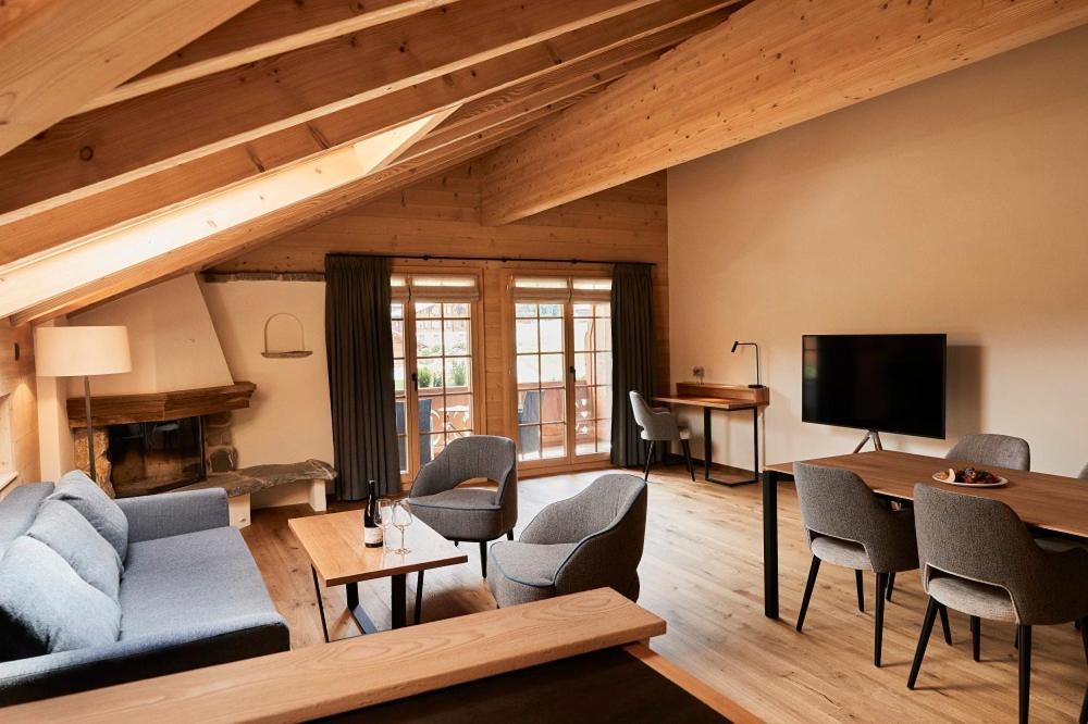 Hotel Alpenland Гстаад Екстериор снимка