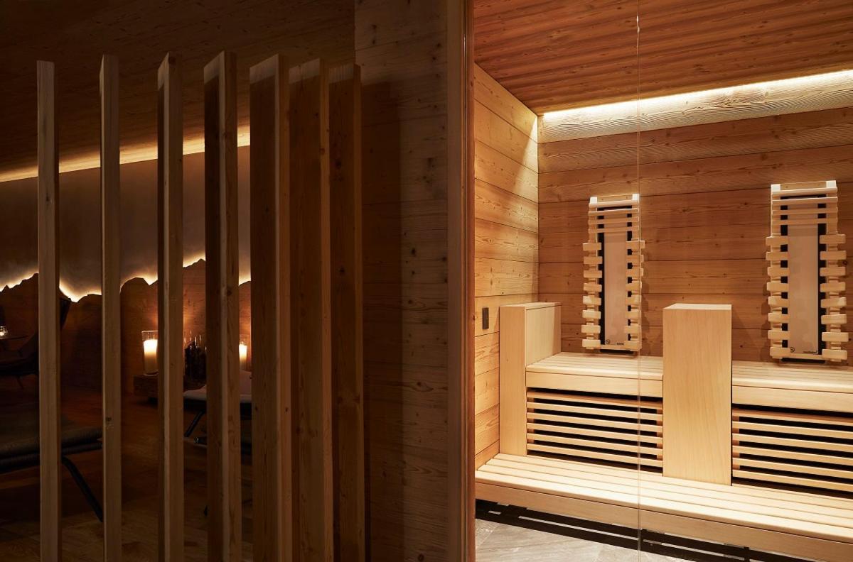Hotel Alpenland Гстаад Екстериор снимка